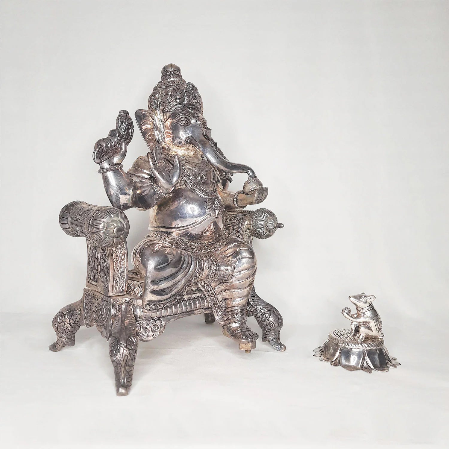 Silver Big Ganeshji on Sinhasan