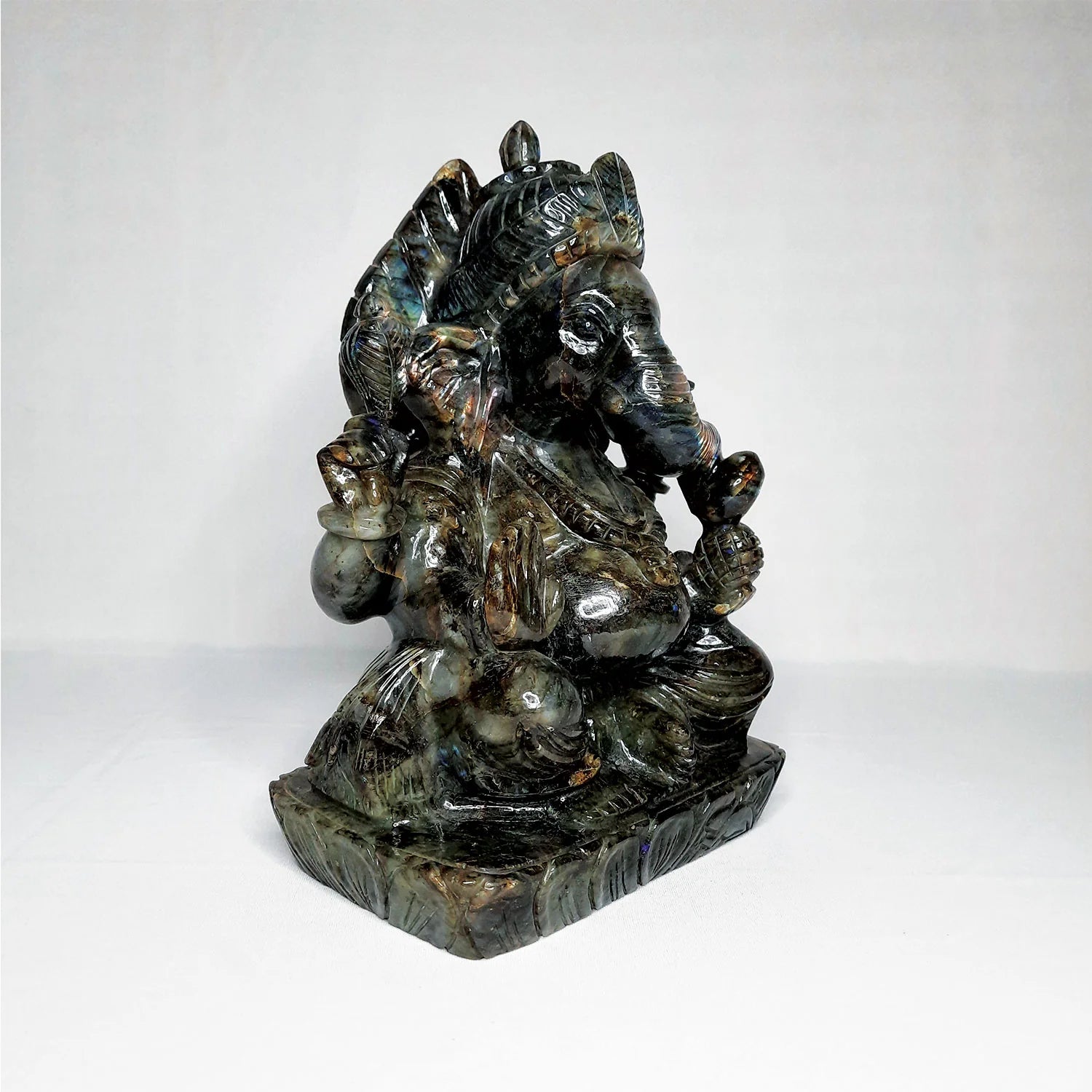 Labradorite Stone Sitting Ganesh with Velvette Box