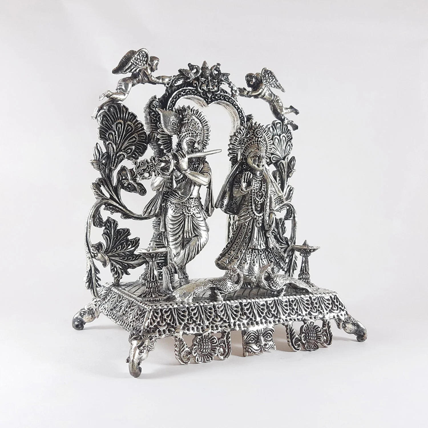 Silver Radhakrishna in Arch