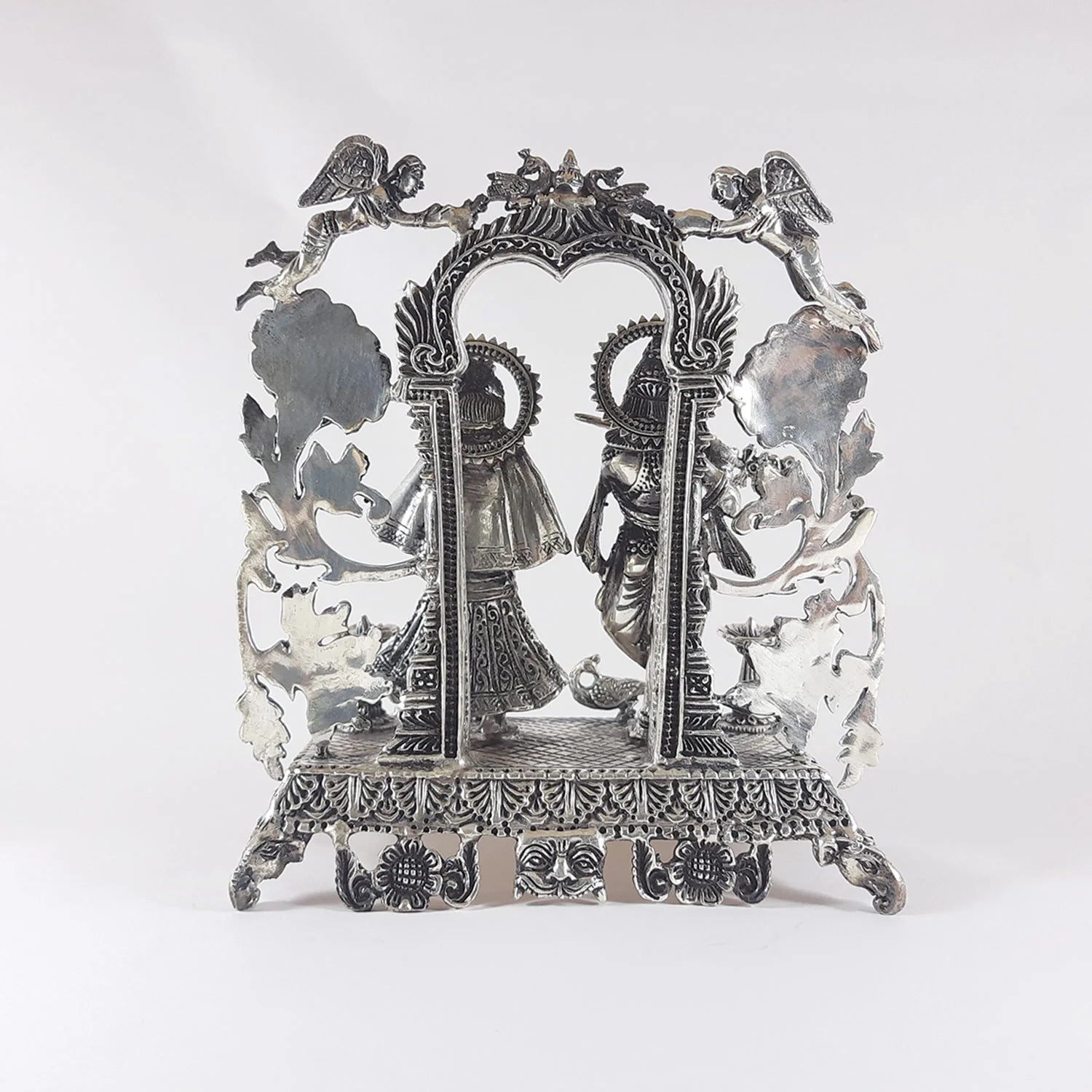 Silver Radhakrishna in Arch